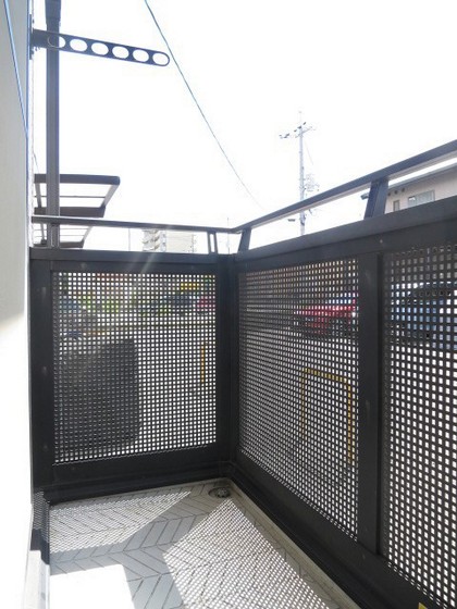 ダンディライオン西市 B