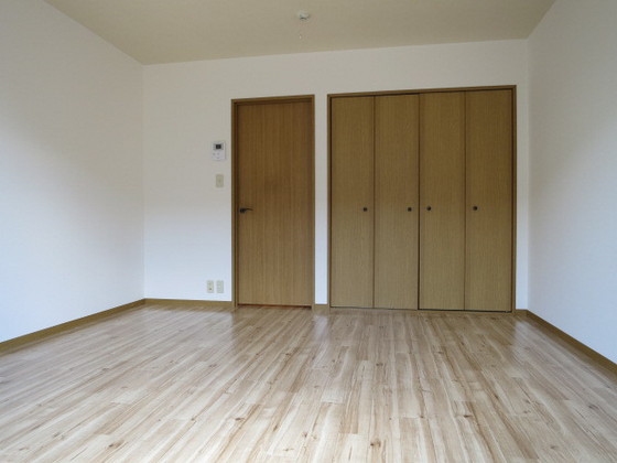 ダンディライオン西市 B