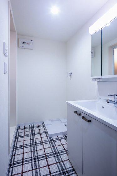 アドバンス中広町