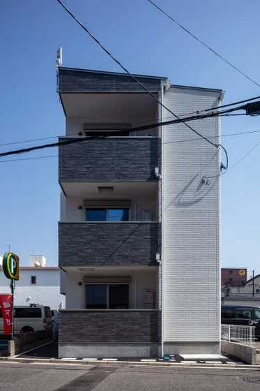 アドバンス中広町