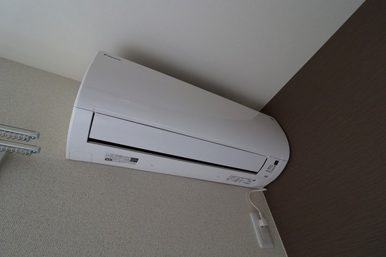 メゾネット八幡 A棟