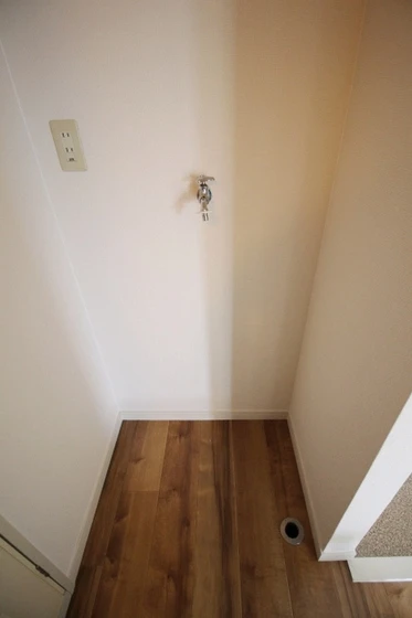 サンシャイン雄町 B棟