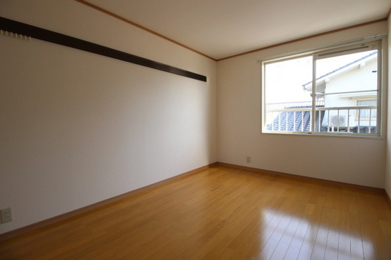 サンシャイン雄町 B棟