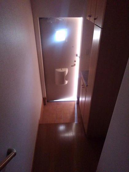 シャルム・アベニール 壱番館