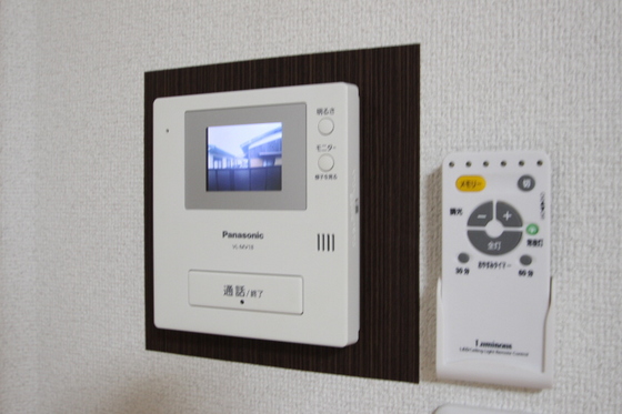 えとあはうす びぃ