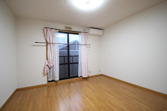 えとあはうす びぃ