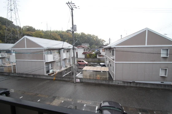 えとあはうす びぃ