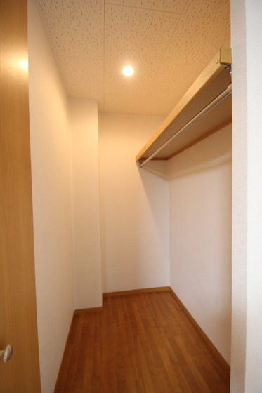 えとあはうす びぃ