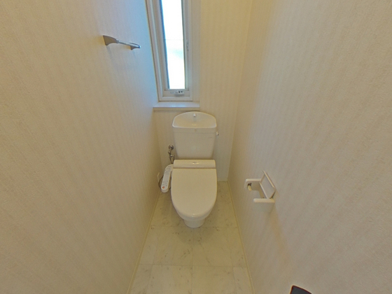 シャルマン隅の浜