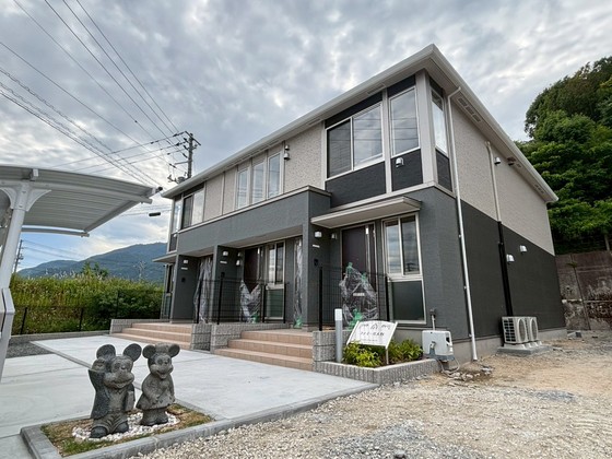 ファミール大野