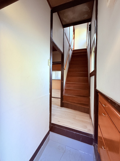 スカイハイツ黄金山B棟