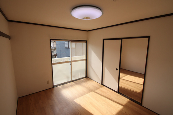 エスポアール A