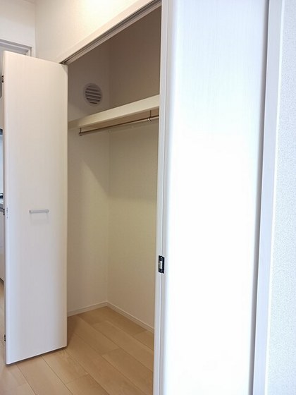 エスポワール鶴江 C