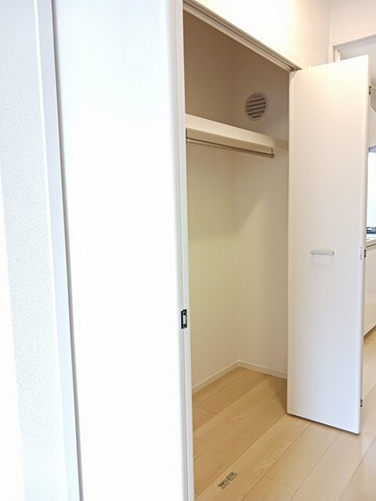 エスポワール鶴江 C