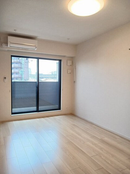 エスポワール鶴江 C