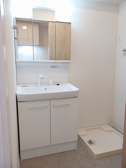 エスポワール鶴江 C