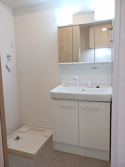 エスポワール鶴江 C