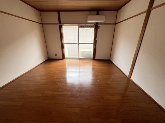 ユースフラット