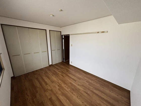 フロリアーデ梅島