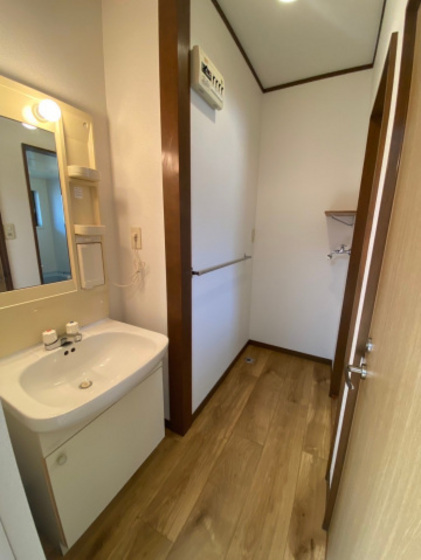 MATERIAL APARTMENT廿日市