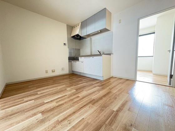 シャルムエイト B棟