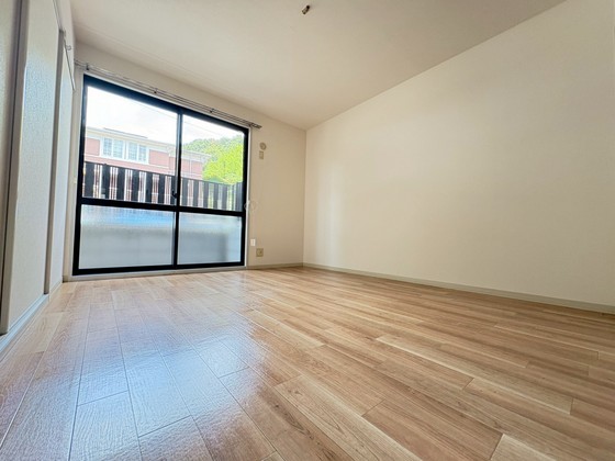 シャルムエイト B棟