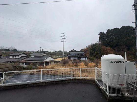 ウエストヒルズB