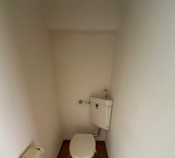 プレアール岡山医大東