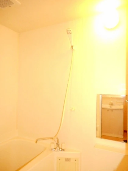 ファミール彦崎