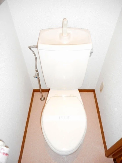 ファミール彦崎