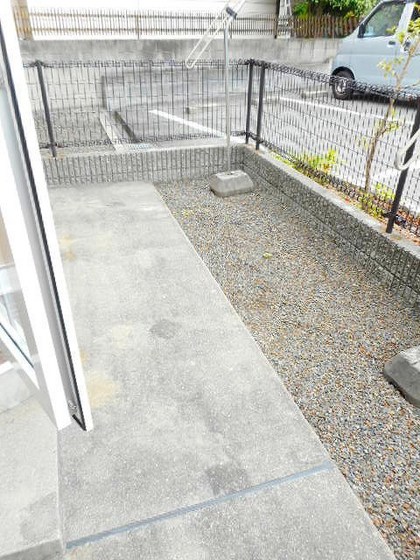 ファミール彦崎