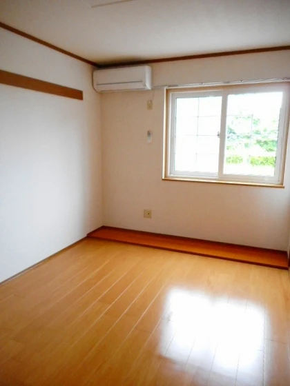 ファミール彦崎