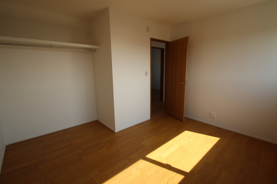 レジデンス小山 2号棟