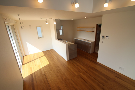 レジデンス小山 2号棟