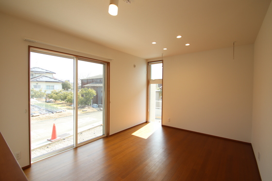 レジデンス小山 4号棟