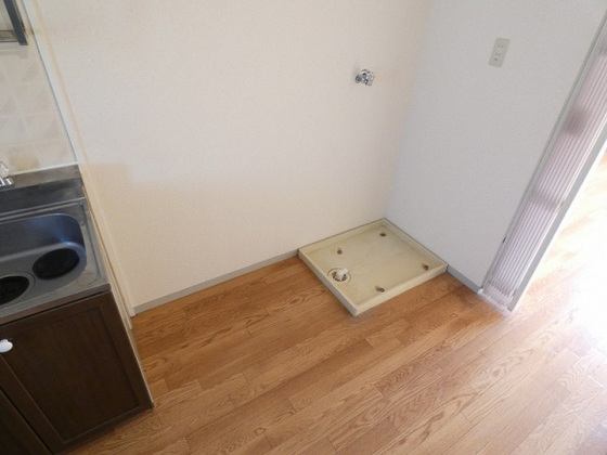 アブニールつしま B棟