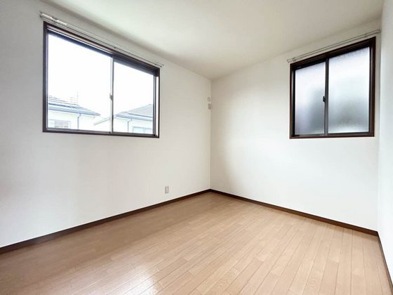 ラ・パーチェ ナガオカ D棟