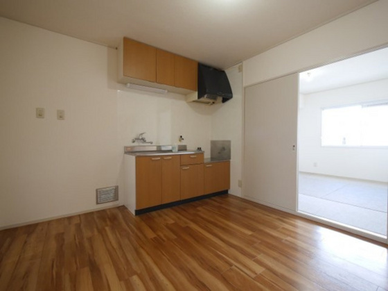 グリーンハイツ福富B棟