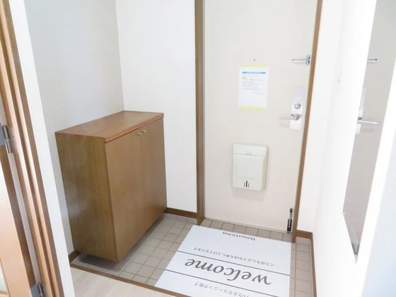 ニューエクセル三宅 E