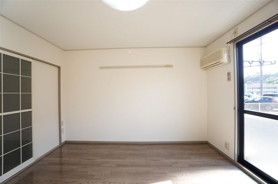 アルバビエントB