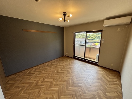 ピア サテライト