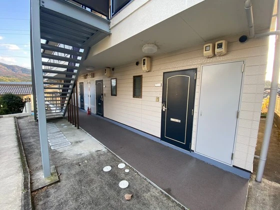 ピア サテライト