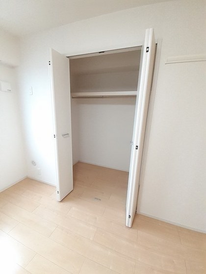 ヴィラ・マウントワン上東 B