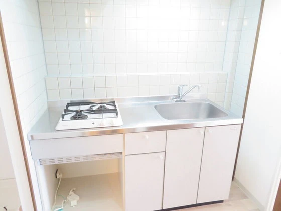 ニューエクセル三宅 F