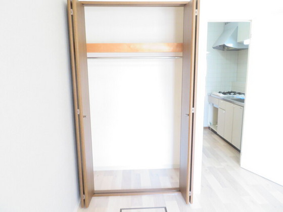 ニューエクセル三宅 F