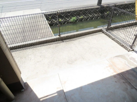 ニューエクセル三宅 F