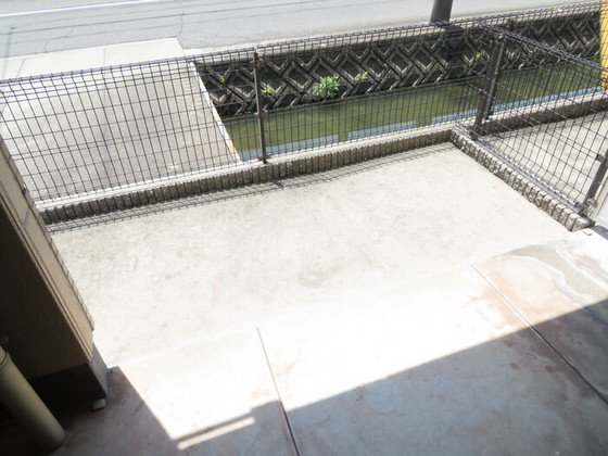 ニューエクセル三宅 F