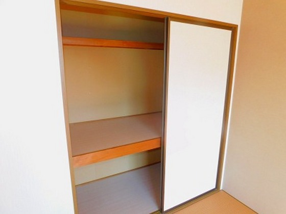 セジュール三宅 D棟