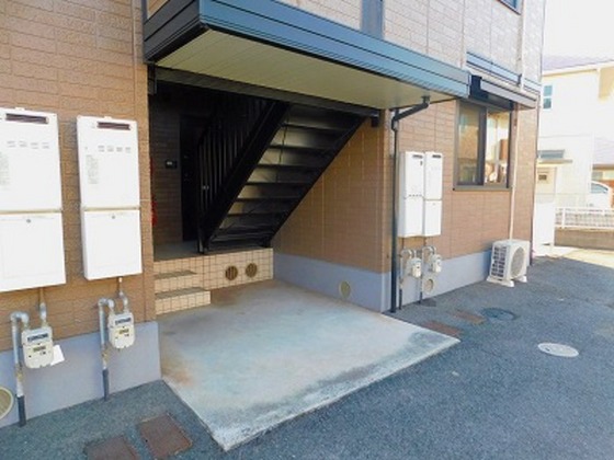 セジュール三宅 D棟