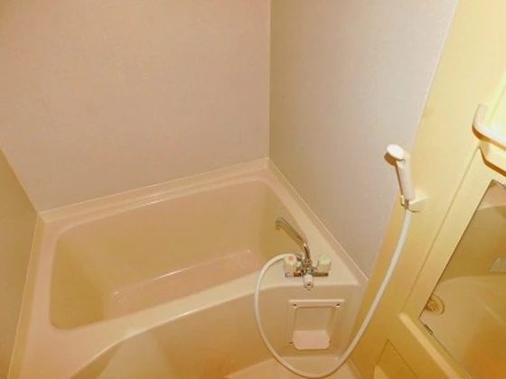 セジュール三宅 D棟